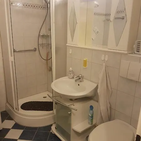 Angelique Бад-Гарцбург